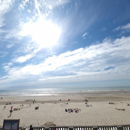 Appart Avec Terrasse Proche Plage - Classe 2 Etoiles Cucq Dış mekan fotoğraf